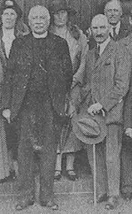 Canon Anderson and Churchwarden John Hayes Simonds at the Village Hall, 1931