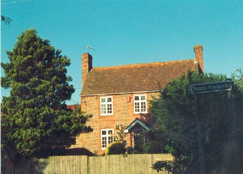 Chamberlain's Farm House, Swallowfield Road