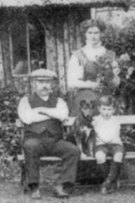 Guy Bentley with his parents in about 1910