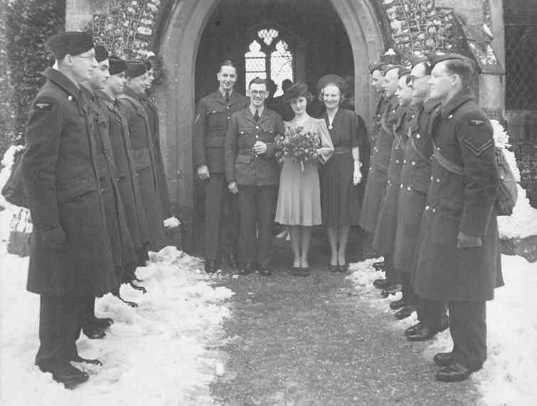 Ben Smith and Elsie Fleming's wedding, 1942